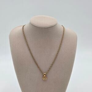 Nina Ricci Pendant Necklace